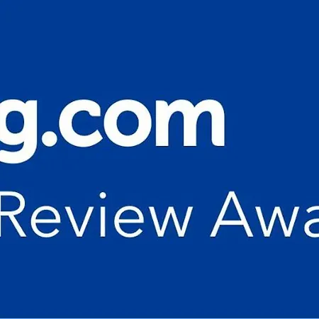 Parque Santiago 1 Next To The