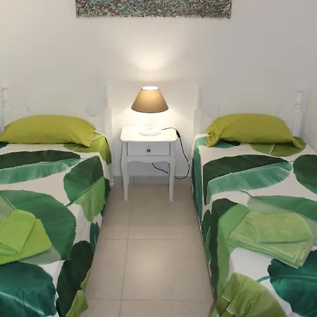 Parque Santiago 1 Next To The * Playa de las Américas